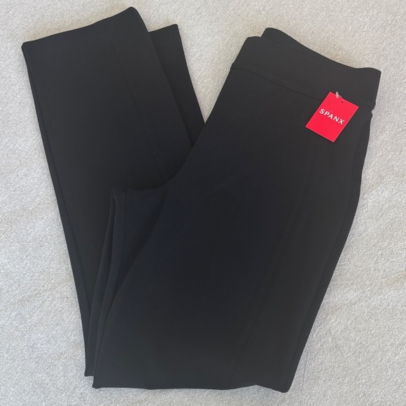 SPANX Pants - SPANX Women's Classic Black Leggings Straight Leg in Pont. Size Medium